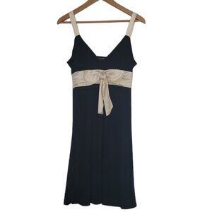 Black City triangles dress